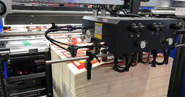 Automatic Hot Knife Film Laminating Machine